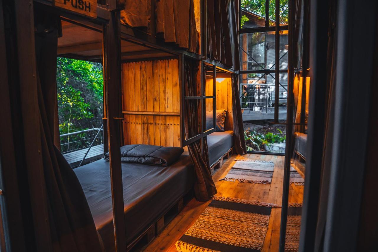 Warehouse Hostel Ko Tao Dış mekan fotoğraf